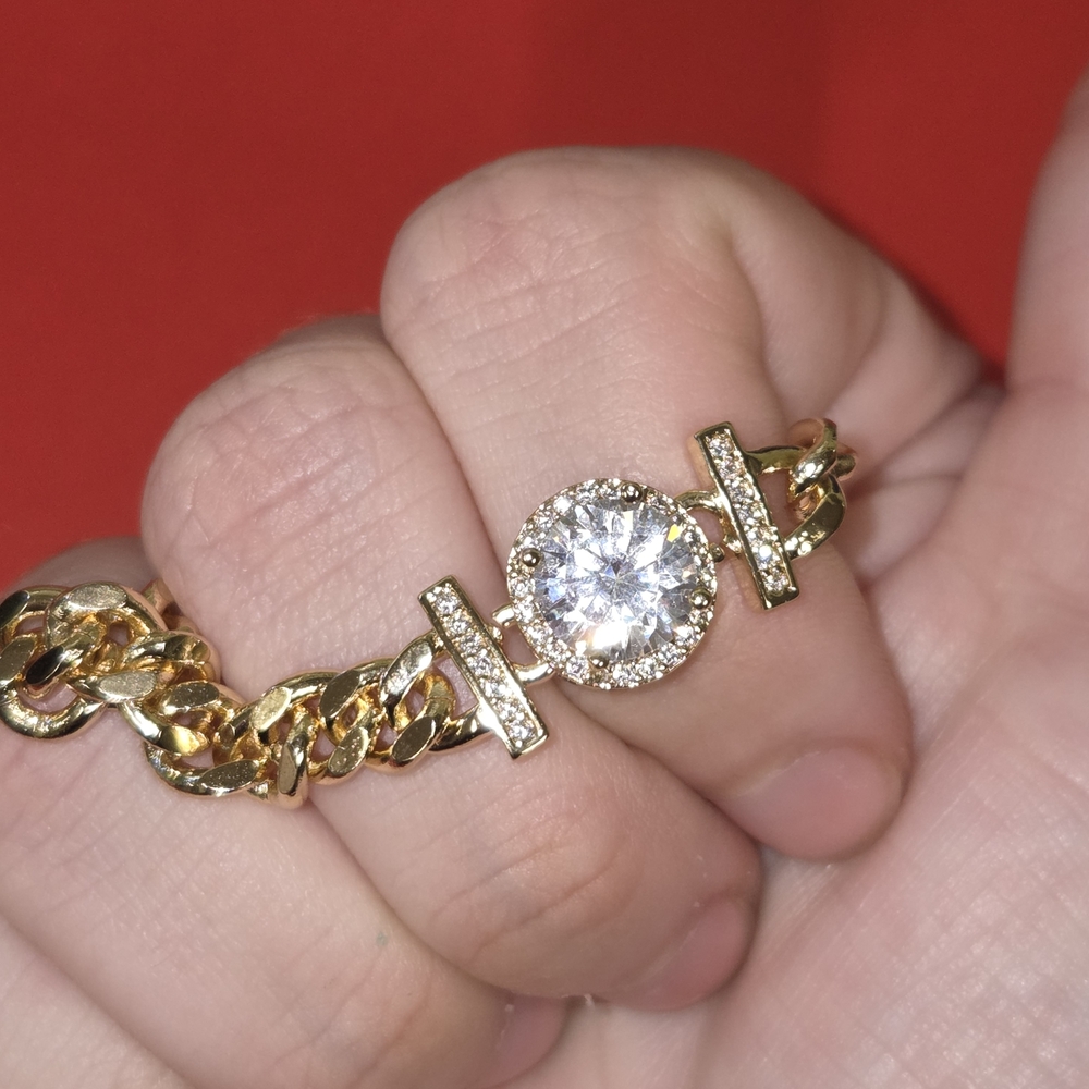 18k Gold Plated Crystal Bracelet - Picture 6 of 8